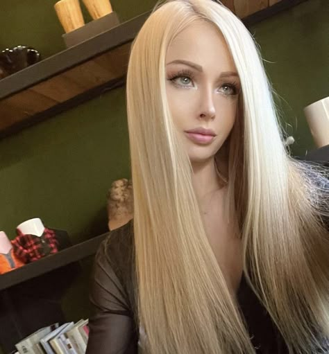 Valeria Lukyanova Aesthetic, Slavic Dolls Aesthetic, Valerie Lukyanova, Living Doll Aesthetic, Slavic Doll Aesthetic, Slavic Beauty, Slavic Doll, Valeria Lukyanova, Slavic Women