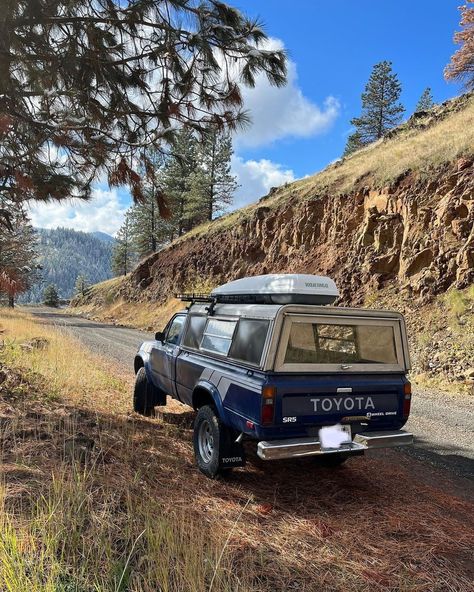 Toyota Heritage | It’s #taillighttuesday and I’m featuring @83inthetrees! _____________________________ #toyotaheritage #toyotapickup #pickup #toyotatruck… | Instagram 80s Toyota, Toyota Truck, Toyota Pickup, Truck Stuff, Toyota Trucks, Tail Light, Dream Cars, Toyota, Trucks