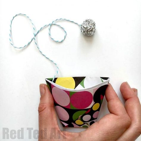 Easy Origami Paper Cup and Ball Game. A quick and fun craft - hours of fun! Cup And Ball Game, Origami Cup, Crafts For Summer, Red Ted Art, Origami Star Box, Origami Ball, Origami For Beginners, Origami Love, Stem Crafts