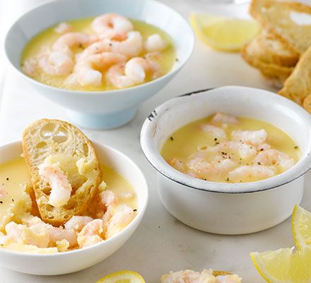 James Martin's classic seafood starter is best made the day before and left in the fridge overnight - perfect for a special Sunday lunch Smoked Shrimp, Dinner Party Starters, James Martin Recipes, Potted Shrimp, Bbc Good Food, Sunday Lunch, Bbc Good Food Recipes, British Food, Christmas Cooking