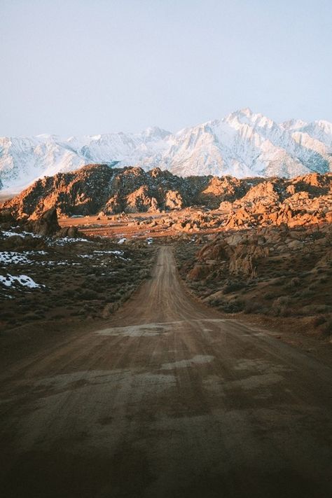 Image by tenderly Lone Pine California, Lone Pine, Desert Homes, Road Trippin, Photography Inspo, Us Travel, Beautiful Nature, Country Roads, California