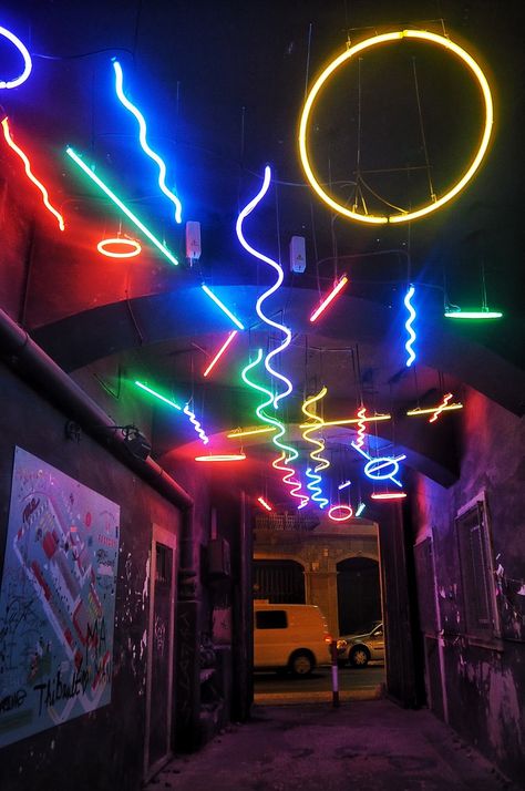 Neon Lights lighting the way at LX Factory Lisbon Bars In Lisbon, Room Setup Ideas, Neon Room Decor, 80s Neon, Best Instagram Photos, Neon Room, Neon Aesthetic, Social Butterfly, Instagrammable Places