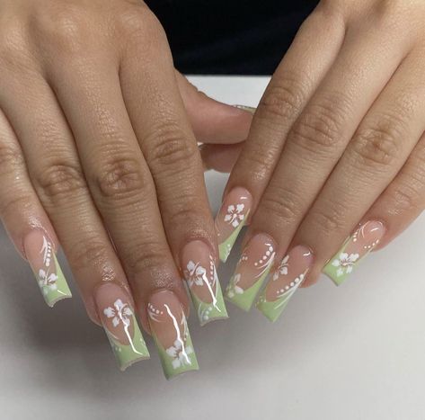 Green Acrylic Nails Prom, Nails Prom, Green Acrylic Nails, Sweet 16 Decorations, Prom Nails, Short Acrylic Nails, Sweet 16, Long Nails, Gel Nails