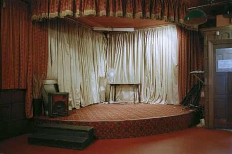 London List, School Hall, Take A Seat, Stage Design, Cabaret, Set Design, The View, Staging, Apartment