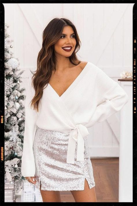 Cozy Christmas Outfits, White Christmas Outfit, Christmas Outfit Dresses, Chic Christmas Outfit, Tea Party Outfit, Christmas Outfits For Women, Cozy Christmas Outfit, White Christmas Party, Christmas Tea Party