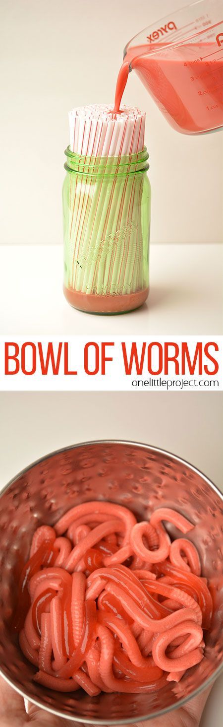 If you're trying to freak someone out with crazy Halloween food or maybe even April Fool's, I can tell you confidently that you HAVE to try this recipe! Jello Worms, How To Make Jello, Halloween Torte, Halloween Fruit, Halloween Goodies, Birthday Halloween Party, Halloween Snacks, Halloween Food For Party, Halloween Desserts