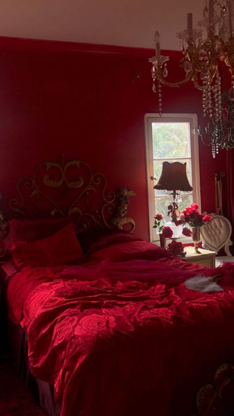 Red Princess Bedroom, Red Bedroom Aesthetic Cozy, Red Bedroom Aesthetic Grunge, Red Y2k Room, Burgundy Bedroom Aesthetic, Red Themed Bedroom Aesthetic, The Love Witch Bedroom, Red Romantic Bedroom, Femme Fatale Room Decor