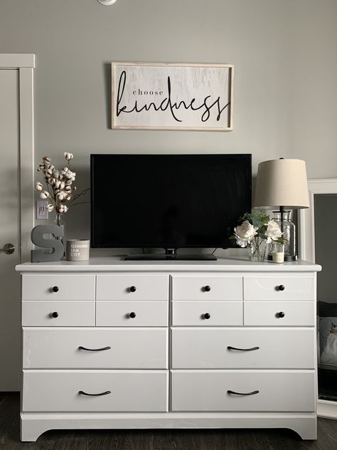 Bedroom Decor Tv On Dresser, Bedroom Wall Decor Above Dresser, Bedroom Tv Dresser Decor, Farmhouse Bedroom Dresser Decor With Tv, Bedroom Dresser Decor Ideas With Tv, Decorating Dresser, Dresser With Tv On Top, Dresser With Tv Decor, Tv Dresser Bedroom