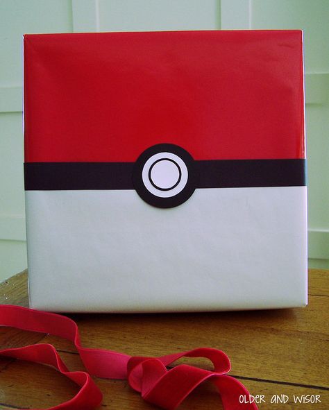 Pokemon Gift Wrapping Ideas, Minecraft Pokemon, Cute Gift Wrapping Ideas, Pokemon Room, Gift Wrapping Ideas, Pokemon Gifts, Pokemon Party, Pokemon Birthday, Boyfriend Diy