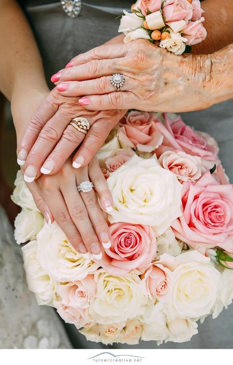 Three generation hand photo with Mom, Grandma and the Bride with her bouquet - wish I had one from my own wedding :) Bride And Daughters Wedding Photos, Wedding Generation Pictures, Mom And Bride Pictures Photo Ideas, Wedding Bouquet Pictures, Generation Wedding Ring Photo, Wedding Photo Ideas Bouquet, Grandmother And Bride Photos, Bride And Grandma Pictures, Wedding Photos Mom And Bride