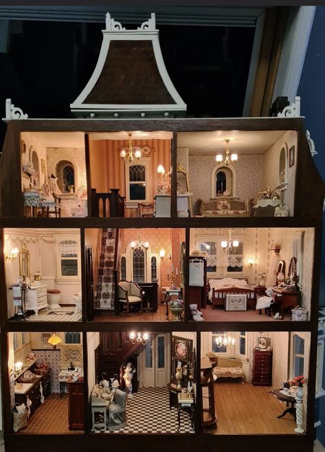 Inside Doll House, Dollhouse Room Ideas, Doll House Interior Ideas, Dollhouse Interior Ideas, Victorian Dollhouse Interior, Doll House Interior, Victorian Doll House, Big Doll House, Dollhouse Interior