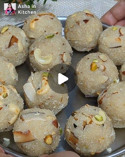 Rava Ladoo Recipe, Laddu Recipe Video, Suji Ladoo Recipe, Rava Laddu Recipe, Rava Laddu, Rava Ladoo, Bhindi Fry, Pajama Men, Laddu Recipe