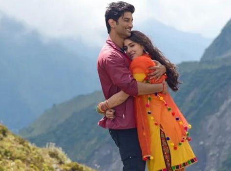 Kedarnath Movie Images, Kedarnath Movie, Bollywood Images, Sushant Singh Rajput, Bollywood Couples, Have A Good Weekend, Movie Images, Sushant Singh, Sara Ali Khan