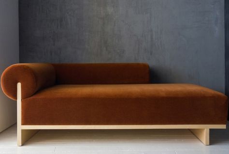 Modern Chaise Lounge, Modern Chaise, Trendy Sofas, Chaise Lounge Sofa, Lounge Ideas, Chaise Lounger, Wall Shelves Design, D Love, Chaise Lounges