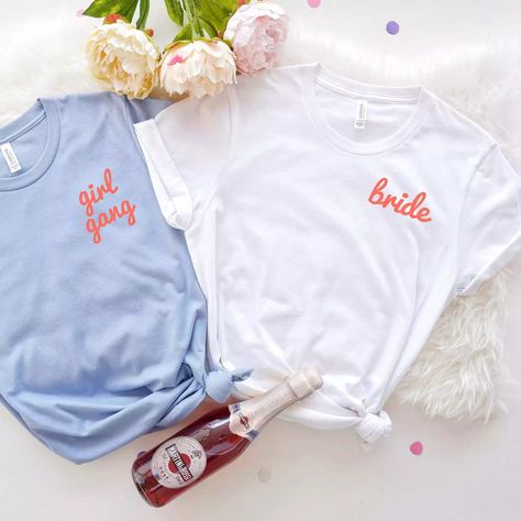 Calling all brides and their tribes of bridesmaids! Here are the best bachelorette party shirts for you and your crew, like this girl gang bachelorette shirt. Bach Shirts, Bachelorette Party Destinations, Bach Party Ideas, Disney Bachelorette, Bachelorette Inspo, Maid Of Honor Duties, Bach Weekend, Retro Bride, Bach Bash