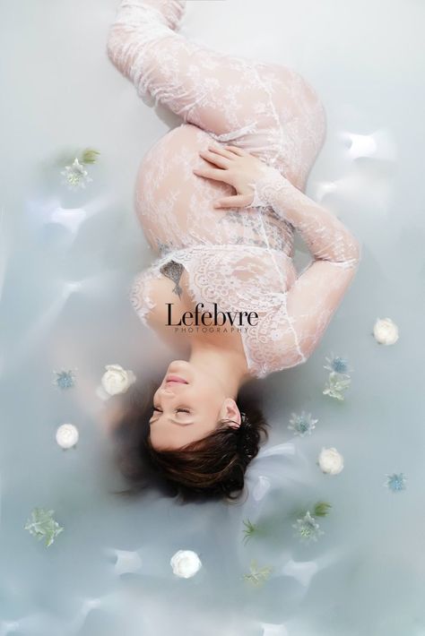 Photo by Lefebvre Photography - milk bath or water maternity studio session in Rhode Island #milkbath #watermaternitysession #maternitysession Tub Maternity Shoot, Water Maternity Shoot, Bathtub Photos, Maternity Photography In Bathtub, Pregnant Milk Bath Photos, Pregnant Water Photoshoot, Maternity By Water, Maternity Beach, Milk Bath Maternity