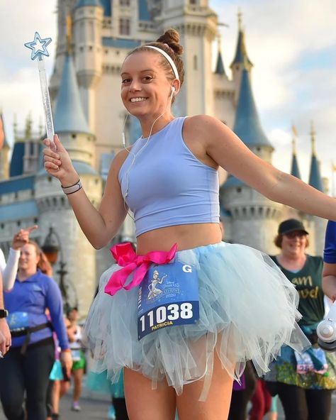 Belle Running Costume, Rundisney Costume Ideas, Disney Princess Marathon Costume, Turkey Trot Outfit, Disney Marathon Outfit, Disney Half Marathon Outfits, Half Marathon Outfit, Princess Half Marathon Costumes, Run Disney Outfits