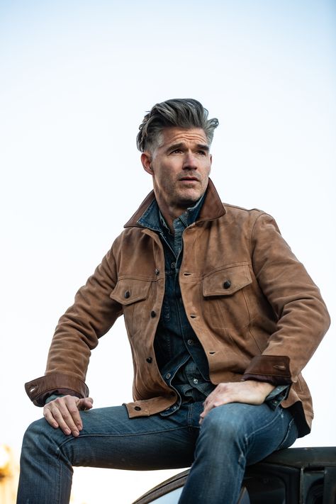 Our deluxe goatskin Suede Trucker Jacket represents one of the most enduring designs in men's daily fashion. One of the purest representations of classic American outerwear with origins dating back to the late 1800s, the Jean jacket is a classic that has stood the test of time. A jacket you can throw over a t-shirt, or a shirt and tie with no hesitation, the jean jacket is a must have in anyone’s wardrobe. Mens Trucker Jacket Outfit, Men’s Canvas Jacket, Suede Trucker Jacket Men, Trucker Jacket Men Outfit, Jacket Mens Outfit, Mens Trucker Jacket, Country Outfits For Men, Trucker Jacket Outfit, Outdoorsmen Style