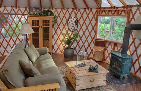 20' Yurts - Pacific Yurts Yurt Living Interior Design, Yurt Inspiration, Yurt Design, Yurt Ideas, Pacific Yurts, Yurt Life, Yurt Interior, Yurt Home, Living Interior Design