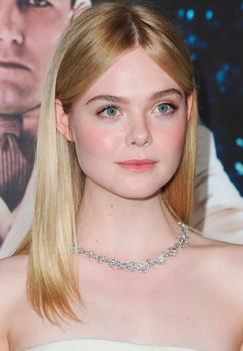 Elle Fanning Ell Fanning, Ellie Fanning, Elle Fanning Style, Fanning Sisters, Dakota And Elle Fanning, Dakota Fanning, January 10, Natural Beauty Tips, Elle Fanning