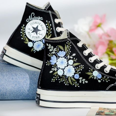 Welcome to LunnNest, a hand embroidered items shop. These are the most meticulously embroidered shoes that I give to you. I embroider them carefully and thoroughly with skillful hands. Converse type: Converse High Tops Chuck Taylor 1970s Converse color:  14. 1970s_Black Price includes: Shoes + Embroidery as Pictured I can buy it for you at a store near your home or you can send me the canvas shoes you have available. Your embroidered Converse, Vans shoes are ready to ship in 8-16 days. I need th Embroidery Designs On Shoes, Black Converse Embroidery Diy, Pretty Shoes For Women, Black Converse Embroidery, Cute Shoes Aesthetic, Converse Embroidery Ideas, Light Green Converse, Painted Converse High Tops, Sneaker Embroidery