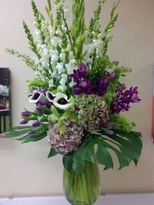 Large Purple Floral Arrangements, Flowers For Office Desk Ideas, Snapdragon Floral Arrangements, Purple And White Floral Arrangements, Easter Flower Arrangements For Church, Purple Floral Arrangements, Easter Church Flowers, Purple Place, Purple Flower Arrangements