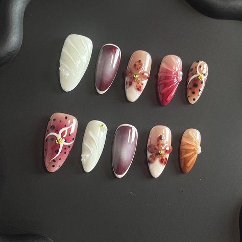 💕 Susies nail studio offers press on nails for different occasions including birthday party, wedding party and daily used etc. All of our products are pure handcraft with environmentally friendly materials and non-damaging to natural nail. They are easy to use and remove which give you a perfect manicure in minutes.  🚚 Shipping fee & Free shipping policy  The shipping fee is fixed per order no matter how many items are added. And enjoy free shipping on order over $35.  🎀 Processing time All o Nails Floral Design, Gel On Nails, Japanese Gel Nails, Nail Cute, Nail Party, Nails Floral, Custom Press On Nails, Different Nail Shapes, Japanese Nail