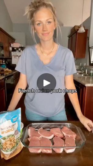 Onion Pork Chops, French Onion Pork Chops, French Onion Dip Recipe, Pork Chop Seasoning, Pork Chop Recipes Baked, Glass Pan, French Onion Dip, Fried Pork Chops, One Pan Dinner