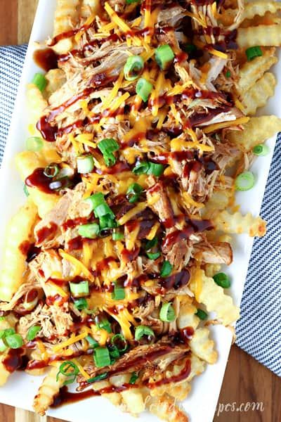 Gourmet Fries, Pulled Pork Fries, Gameday Recipes, Fries Recipes, Slow Cooked Pulled Pork, Barbecue Pulled Pork, Crispy French Fries, Frozen French Fries, Slow Cooked Pork