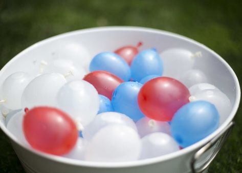 4th Of July Teen Party, Patriotic Party Games, 4rh Of July Party, Fourth Of July Block Party Ideas, 4th Of July Party Themes, 4th Of July Celebration Ideas, Kids 4th Of July Party, 4th Of July Neighborhood Party Ideas, 4th Of July Party Ideas Decorations Outdoor