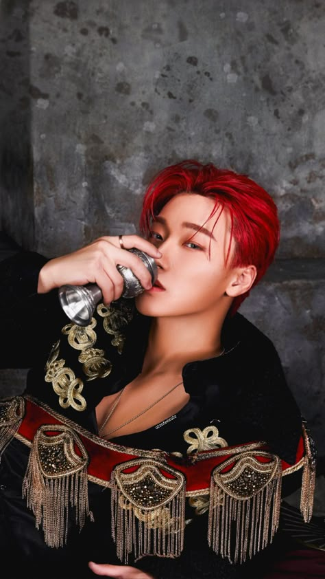 San Wallpaper, Ateez Choi San, Ateez Concert, Kpop Ateez, Sans Cute, Ateez San, San Ateez, Cute Asian Guys, Cool Wallpapers Art