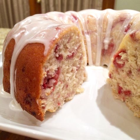 Raspberry Pound Cake Recipes, Raspberry Bundt Cake Recipes, Raspberry Pound Cake, Buttermilk Bundt Cake, Strawberry Bundt Cake, Brunch Foods, Bundt Recipes, Handsome Husband, Flaky Biscuits