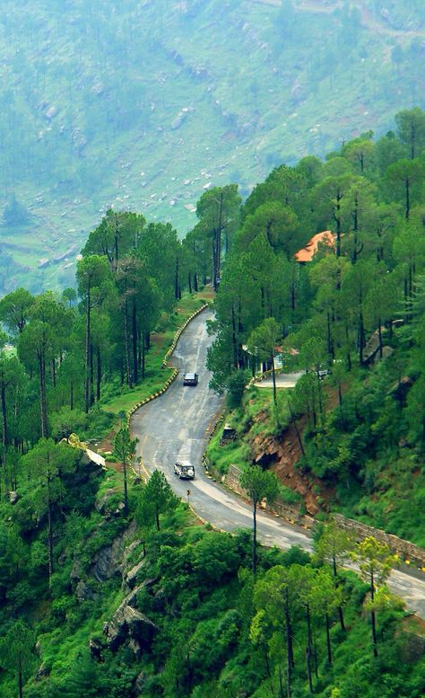 MURREE HILLS,PAKISTAN. #Architects #Construction #Architecture  http://www.arcon.pk/portfolio/house-for-dr-hasnain-at-dha-lahore-phase-6 Hillside Aesthetic, Explore Pakistan, Murree Pakistan, Pakistan Pictures, Pakistan Tourism, Pakistan Places, Pakistani Beauty, Pakistan Culture, Beautiful Pakistan