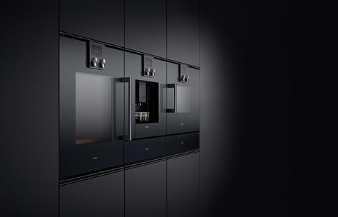 Gaggenau Appliances, Grand Kitchen, Modern Luxury Kitchen, Built In Ovens, Luxury Kitchens, Kitchen Pantry, Luxury Kitchen, Dream Kitchen, A Kitchen