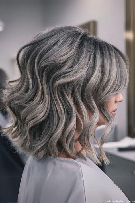 Gray Blending For Dark Hair | 10 Stunning On-Trend Ideas. 10 Colour For Grey Hair Highlights, Gray Hair With Black Lowlights, Ashy Beige Highlights On Dark Hair, Grey Balayage Short Hair, Hair Color Ideas Short Hair, Dark Grey Hair Color, Caramel Hair Color Ideas, Hair Color Short Hair, Cosmo School