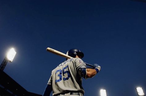 Cody Bellinger Cody Bellinger Aesthetic, Cody Bellinger Cubs, Cody Bellinger Wallpaper, Bellinger Dodgers, Baseball Photography, Corey Seager, Cody Bellinger, Sports Photo, Bleed Blue