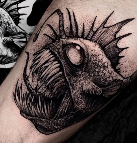 Tessa Von, the storyteller of tattoos Angler Fish Art, Sea Tattoo Sleeve, Angler Fish Tattoo, Underwater Tattoo, Seahorse Tattoo, The Storyteller, Scary Tattoos, Koi Tattoo, H P Lovecraft