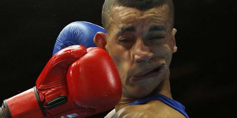 #KnockOut  #KO  Read more: http://www.businessinsider.com/most-mesmerizing-sports-photos-2014-12?op=1#ixzz3MKasLmrI http://www.businessinsider.com/most-mesmerizing-sports-photos-2014-12 via @BI_Sports Face Punch, Life In North Korea, Brazil World Cup, Bodybuilding Nutrition, Make My Day, Perfectly Timed Photos, Commonwealth Games, Green Business, Glasgow Scotland