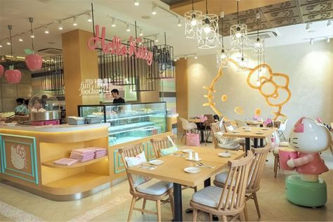 [NEW SPOT] Say Hello to the cute Original HELLO KITTY CAFE, PIK - JAKARTA | myfunfoodiary.com Cute Cafe Exterior, Restaurant Tycoon 2, Hello Kitty Restaurant, Boba Store, Cafe Jakarta, Original Hello Kitty, Sanrio Cafe, Room Arrangement Ideas, Anime Cafe