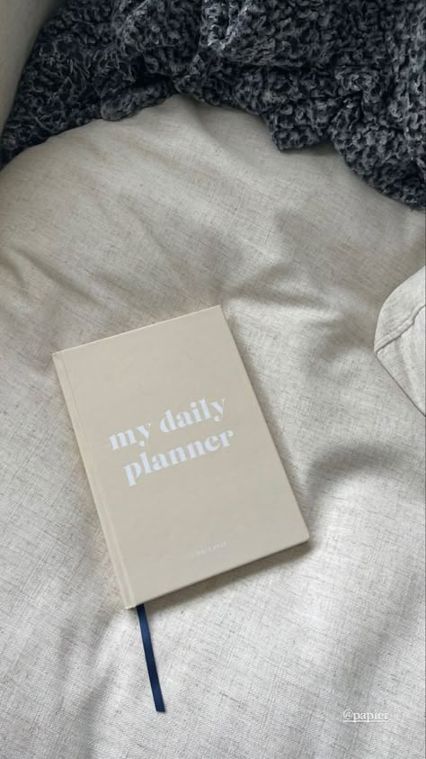 Planner Astethic, Selfcare Journal, Empowering Books, Cover Quotes, Mom Planner, Inspirational Books To Read, Planner Inspiration, Healthy Lifestyle Inspiration, Studying Inspo