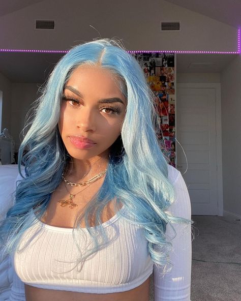 Cadey🦋 on Instagram: “consider yourself blessed, you got to fw the baddest🧊 • • • • •hair from @essencechanelhair •for $$ off (cadey10) •necklaces from…” Light Blue Hair On Brown Skin, Light Blue Hair Black Women, Blue Hair Y2k, Blue Hair Black Women, Princess Vivi, Baby Blue Hair, Pastel Blue Hair, Light Blue Hair, Dyed Hair Inspiration