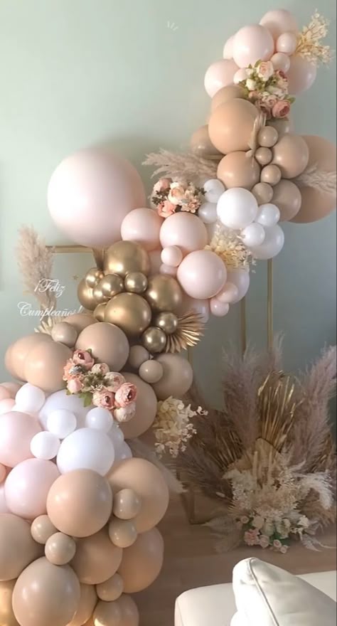 Pink And Gold White Balloon Arch, Pink Beige Gold Balloons, Pink White And Gold Baby Shower Balloons, Soft Pink Gold Balloon Flower Garland, 40th Birthday Celebration Ideas, Pink Ans Gold Baloons, Balloon Flower Decorations, Thanksgiving Baby Shower, Champagne Decor