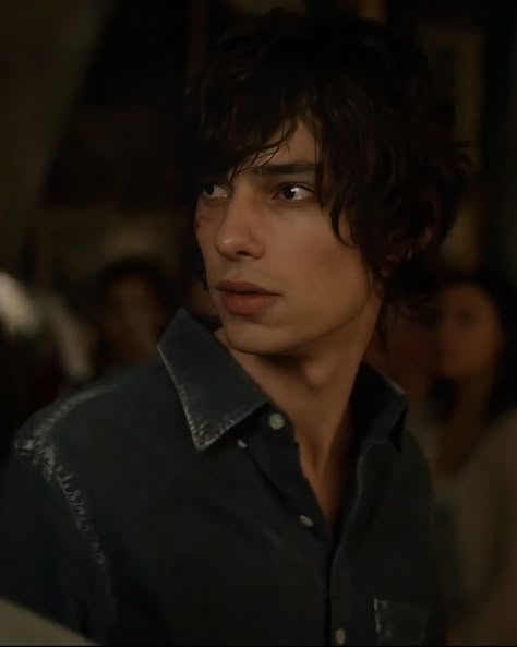 The 100 Devon Bostick, Jasper Jordan, Rodrick Heffley, Devon Bostick, Movie Shots, Wimpy Kid, Emo Guys, Zoo Wee Mama