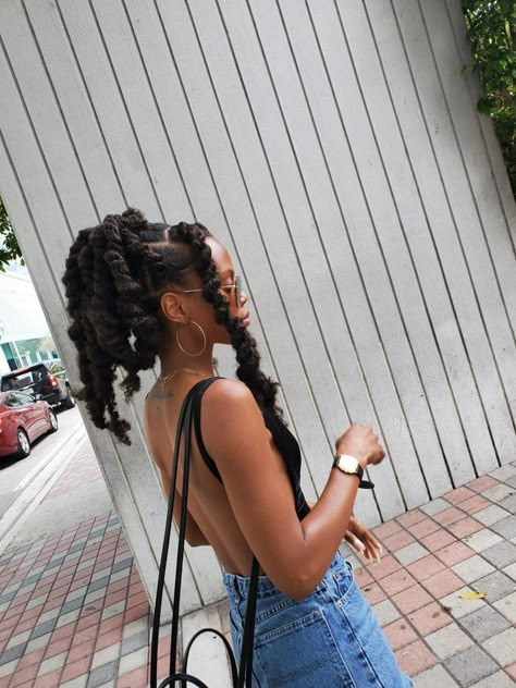 Jumbo Afro Twist Hairstyles, Jumbo Messy Twists, Big Marley Twists Long, Jumbo Braids 4c Hair, Marley Twists Natural Hair, Hairstyle With Marley Hair, Jumbo Twists On Natural Hair, Jumbo Marley Twists Short, Jumbo Twist Ponytail