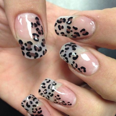 Leopard Print Nail Art, Leopard Print Nail, Print Nail Art, Funky Nail Art, Airbrush Nails, Cute Leopard, Grunge Nails, Pretty Gel Nails, Really Cute Nails