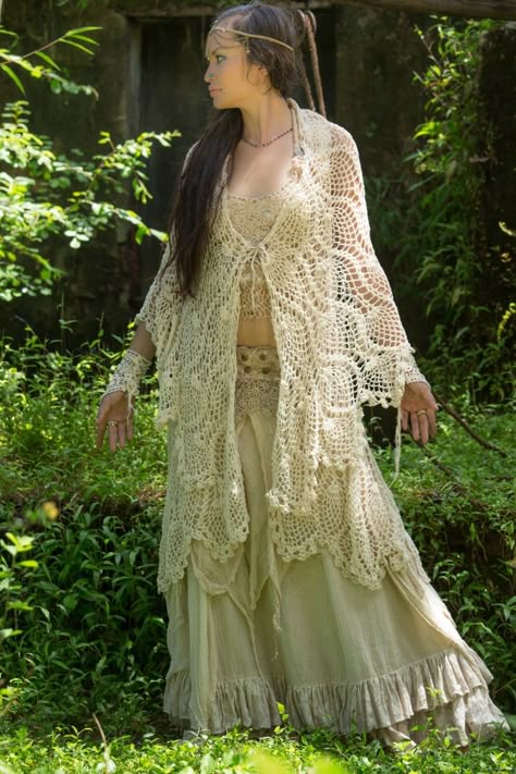 092 Fashion Cyberpunk, The Enchantress, Crochet Wear, Crochet Jewellery, Summer Shawl, Estilo Hippie, Evening Jacket, Cos Play, Welcome To The Jungle