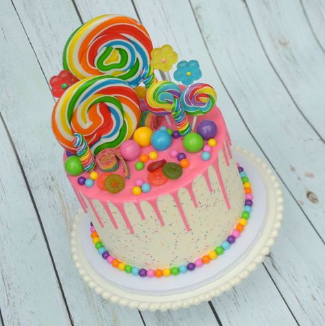 Drip Cake With Sprinkles, Candy Drip Cake, Candy Theme Cake, Cake With Sprinkles, Lolly Cake, Candyland Theme, Candyland Cake, Lollipop Cake, Candy Birthday Cakes