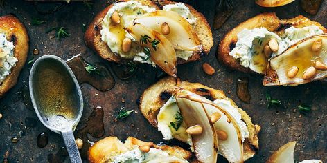 17 Blue Cheese Recipes You Need to Try | Food & Wine Grilled Squash, Blue Cheese Recipes, Vegetable Appetizers, Blue Cheese Salad, Caviar D'aubergine, Sweet Onions, Crostini Recipes, Leftover Bread, Toasted Bread