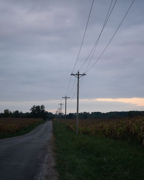 Lost in Ohio Columbus Ohio Aesthetic, Appalachia Photography, Ohio Gothic, Ohio Aesthetic, Ohio Winter, Mason Ohio, Truck Living, Midwest Princess, Knox County