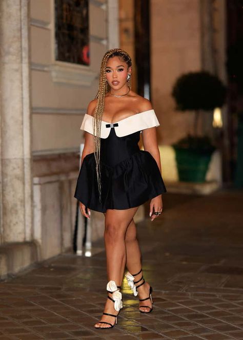 Summer Modest Outfits, Match Jewelry, Classy Short Dresses, Jada Pinkett, Celeb Fashion, Dinner Dress Classy, Jordyn Woods, Halle Bailey, Styling Guide